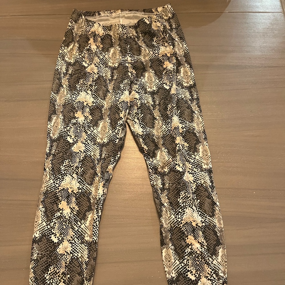 Old Navy leggings